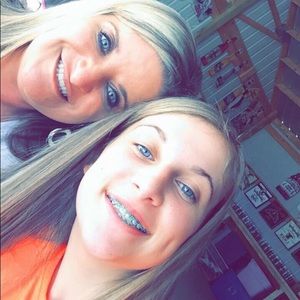 Meet your Posher, Katelyn